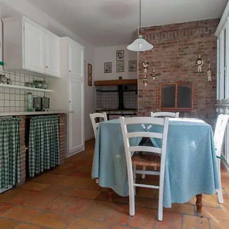 House In The Woods, Pool And Relax In Umbria Gospodarstwo wiejskie