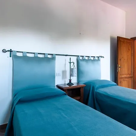 House In The Woods, Pool And Relax In Umbria Gospodarstwo wiejskie Valfabbrica